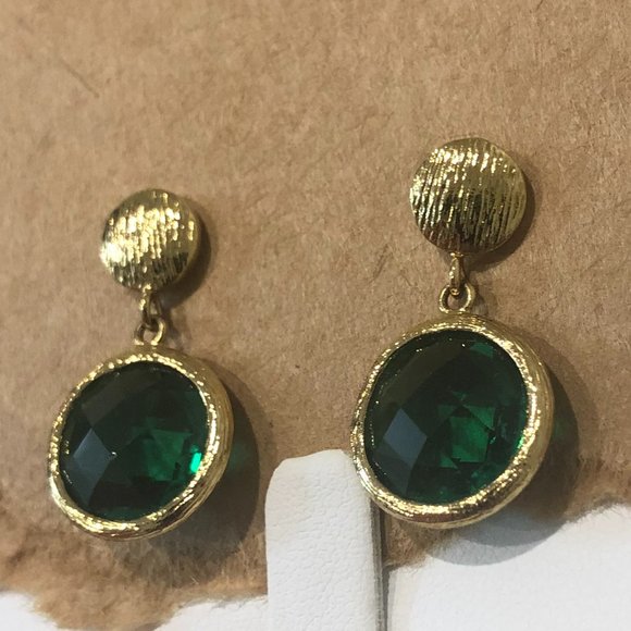 Sparkly Gold Tone Green Circular Drop Earrings. - Picture 4 of 13